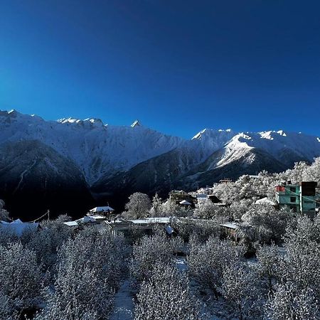 Hotel KALPA Buitenkant foto